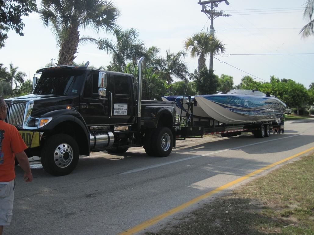 Boat Truck Combo 33