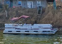 Butch and Joan's Sweetwater Pontoon