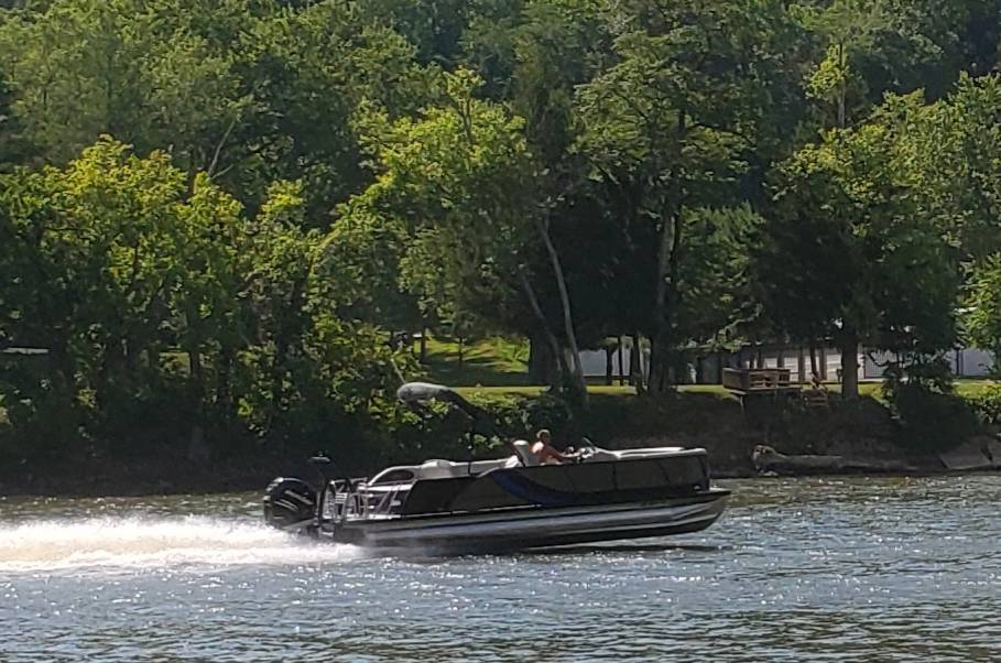 Jeremy and Jenna's South Bay Pontoon