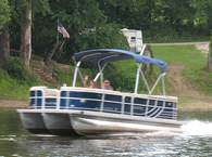 Bruce and Tammy's Pontoon