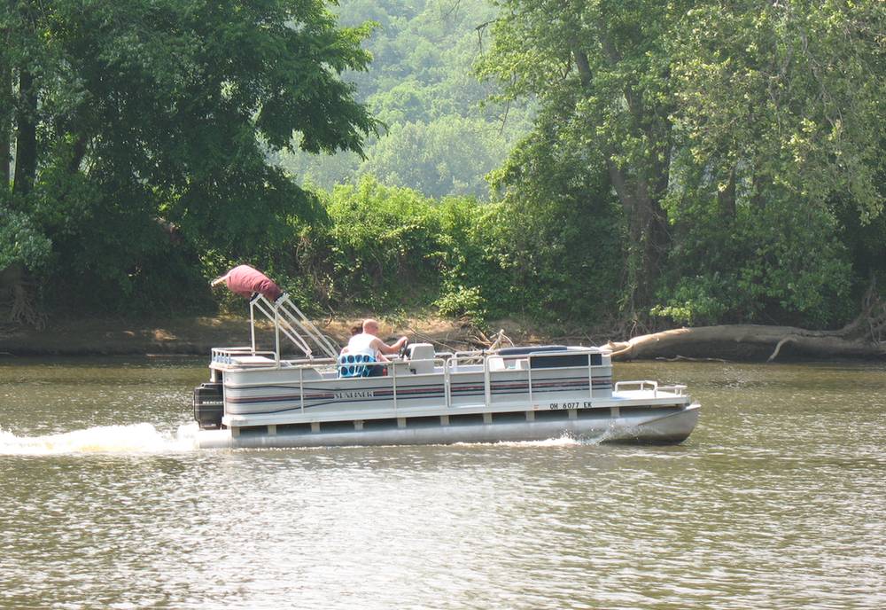 Dan and Lori Second Pontoon